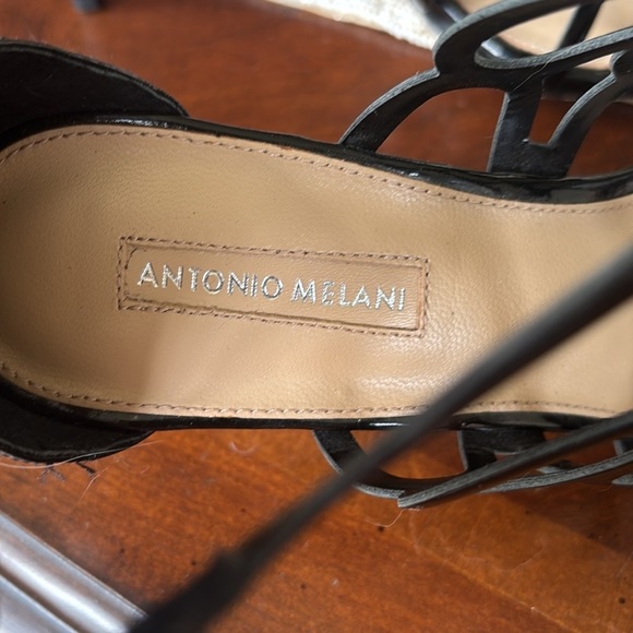 Antonio Melani Patent Leather Black Peep Toe Pumps Sling Back Heels w/ Back Zip - Picture 10 of 16